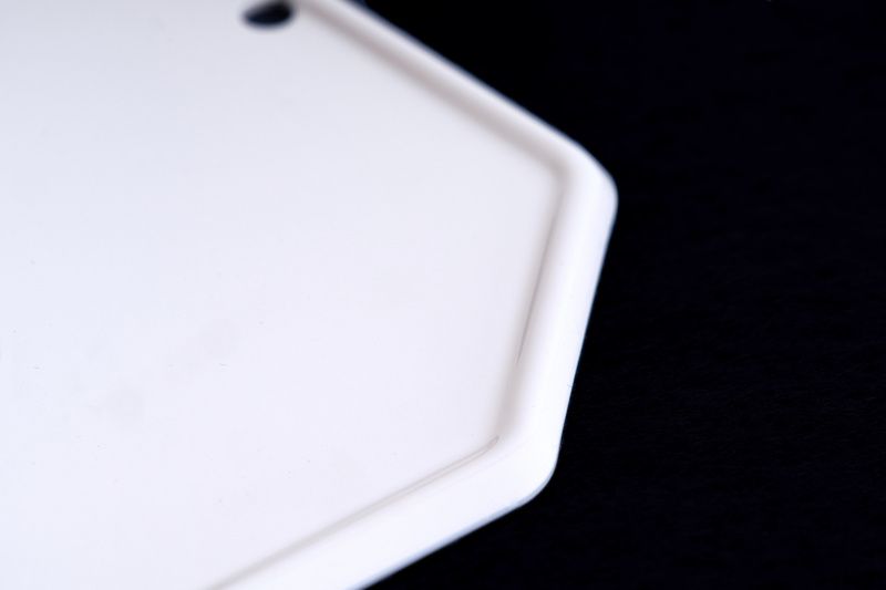 Tabulka SPZ malá s lemem lakovaná bílá