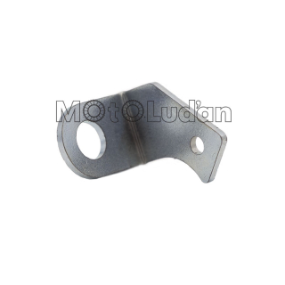 Držák směrovky přední L